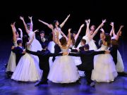 Szalagavató ünnepség könnyekkel és sok mosollyal a színházban!…