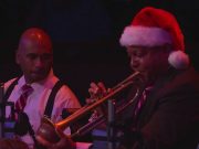 Watch rene marie join the JLCO for a playful rendition of „‘Zat You, Santa Clau…