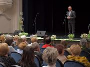 Gálaműsorral köszöntötték a nőket…