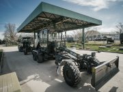 Ismét újabb gépek gurultak be a Damjanich laktanyába… A műszaki ezred egy harc…