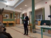 Karriertörténetek a Barthában – Nőnapi ajándék Gombás Attila virágkötő mestertől…