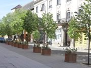 Újra parkolhatnak a Petőfi utcán…