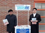 55 éves a Szentesi Élet! Ezen a héten is rikkancsainkkal népszerűsítjük a város …