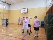 „Kiütéses” győzelmek a kapitánylabda-bajnokságban!…