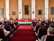 Átadták a rekreációs támogatást a szociális területen dolgozóknak…