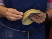 Kaviccsal való csiszolás