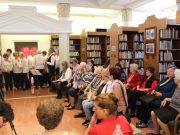 Március 31-én nyílt meg a Szentesi Művelődési Központ kézimunka szakkörének Zöld…