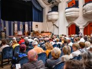 Kőszínházban debütált Lili…