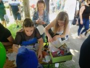 Segítő kezek a Zsoldosból a gyereknapon…