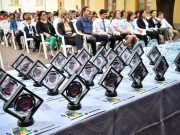 Tanulmányi- és diáksport versenyeken kiválóan teljesítő tanulók városi elismerés…