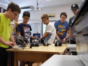 Tudósítás a Robinfó tábor első napjairól – azóta már véget ért a program, de a r…