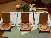 Kiemelkedő közszolgálatért elismerések átadása…