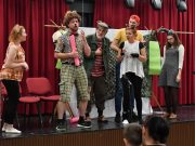 Negyven kiló parizer és a lyuk…