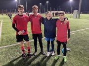 A Gyöngyösi AK, az IKARUS BSE és a Városi Sportegyesület Dunakeszi játékosai a…