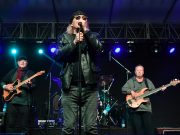 „Bőrig áztunk, de egy percét sem bántuk” – Chalie koncert Szentesen
A szentesi…