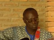 Boubacar Traoré and Ali Farka Touré perform Duna Ma Yelema.
„At Radio Mali, Al…
