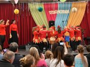 Szentesen elkezdődött a télbúcsúztatás 2024. február 17-én óvodás csoportok fe…