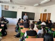 A Pénz7 keretében a Hódmezővásárhelyi SZC Szentesi Zsoldos Ferenc Technikumban k… – Szentesi Mozaik