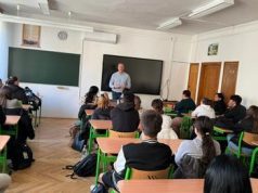 A Pénz7 keretében a Hódmezővásárhelyi SZC Szentesi Zsoldos Ferenc Technikumban k… – Szentesi Mozaik