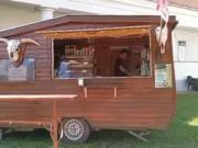 Várjuk a Gólyas Házba a kedves vendégeket, a Róna Bandával, táncházzal, kézműves…