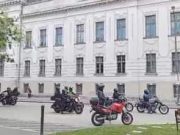 Elindult a motoros felvonulás! :)…