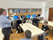 A digitális témahét keretein belül Piti István informatika oktató tartott LEGO r…