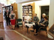 A költészet napja alkalmából Képes versek, verses képek című fotókiállítás nyílt…