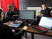 Pollákosok (is) a mikrofon mögött…