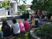 Családi Nap a Kertvárosi Százszorszép Óvodában! Simogathattunk még struccot is :…