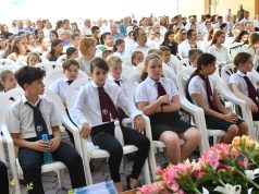 Versenyeken eredményesen szereplő diákokat és felkészítőiket ismerték el