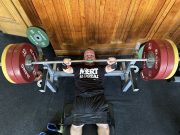 Párizsért utazik Tbiliszibe…