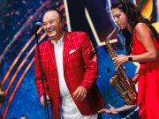 Legendákkal lép egy színpadra Erika…