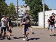 Vidámsággal és napsütéssel teli gólyanap a Pollákban…