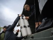 A Csongrádi Uszodában gyakorolták búváraink a kiegyenlítő térfogat használatát, …