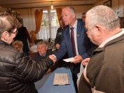 Élelmiszerutalványt osztott az Árpád Szabadidős SK…