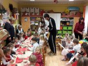 Generációk találkozása az ajándékozás jegyében I….