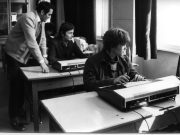 Fájó szívvel búcsúzunk iskolánk legendás tanáregyéniségétől, a 81 esztendős kor…