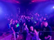 „A zene nemcsak gyógyít, hanem hidat épít a szívek között.”…