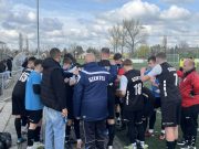 Elkezdődött a mérkőzés…….