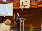 Innováció a tehetséggondozásban – Konferencián adott elő a Pollák igazgatója…