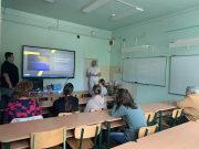 Végzőseink ismeretterjesztő előadása az idősebb generációnak…