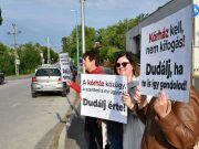 Békés demonstrációval hívták fel a figyelmet a szentesi kórház helyzetére…