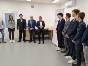 Bizonyítványt és állást is kaptak a Pollák távközlési technikusai…