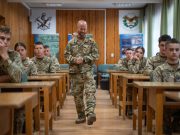 A héten sem maradt csendes a medencepart!…