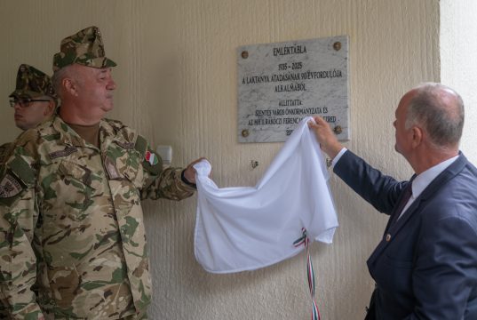 90 éves a Szentesi laktanya!…