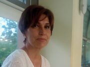 A lelátón Hajdú Ati anyukája, Dr.Nagy Katalin gyermekpulmonológus és a terápiás…