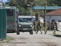 Katonai menetoszlopok hagyták el a szentesi laktanyát – megkezdődött az áttelepü…