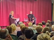 Szentesen vesz részt pódiumbeszélgetésen Alföldi Róbert….