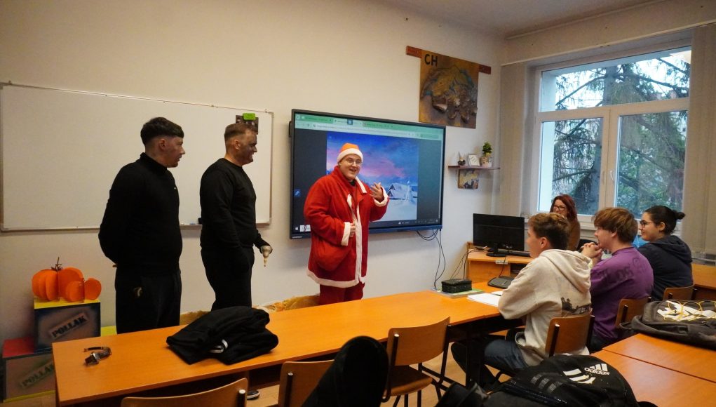 A nagy sikert arató mai Mikulás-turné állomásai a Pollákban!…