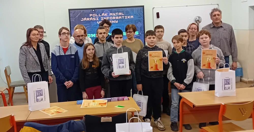 Kapu Tibor űrutazása volt a központi téma a Pollák technikum hosszú múltra vissz…